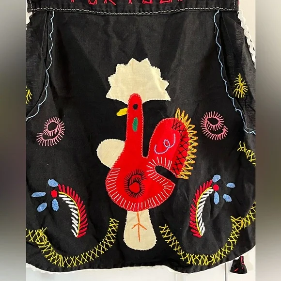 Colorful Hand Embroidered Apron - Picture 2 of 6